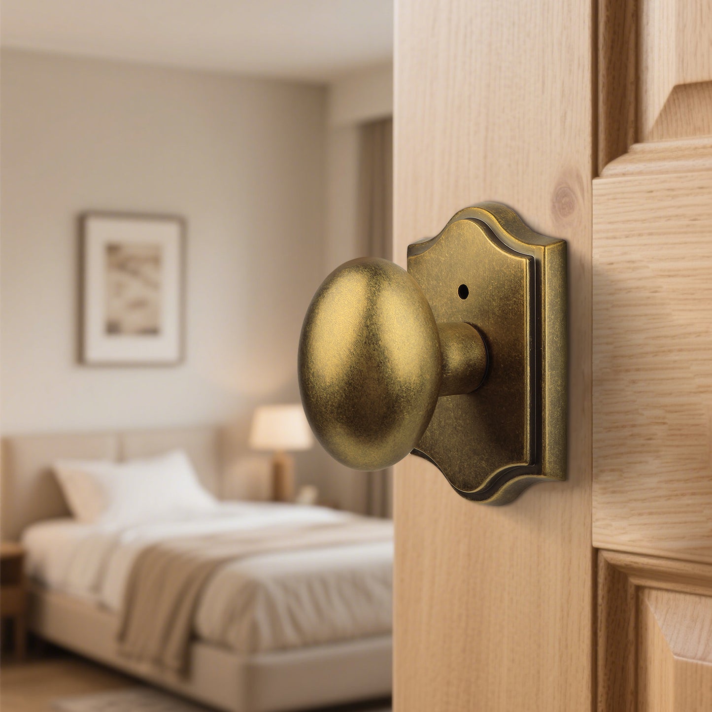 Antique Brass Finish Privacy Door Knob Interior, Vintage Style Zinc Alloy Oval Door Handle with Lock for Bathroom & Bedroom (Antique Brass, Privacy)